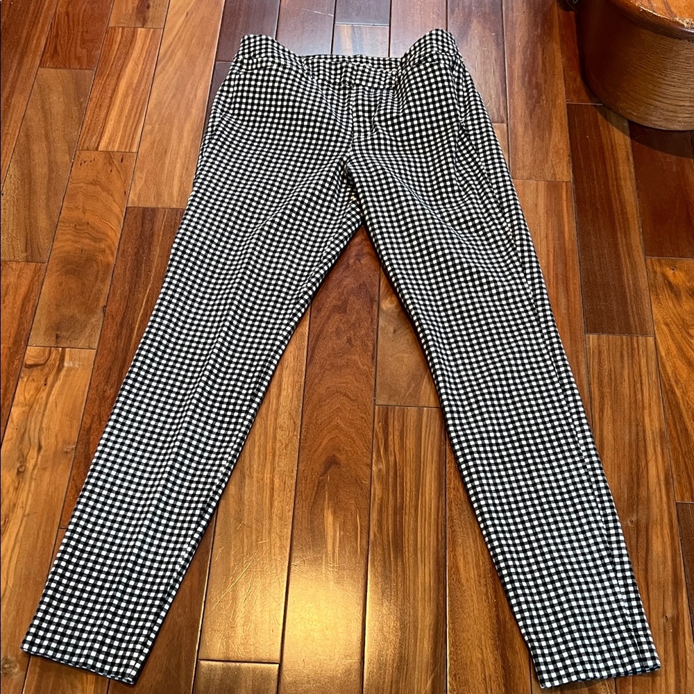 Black & White Gingham 8 tall pixie Pants